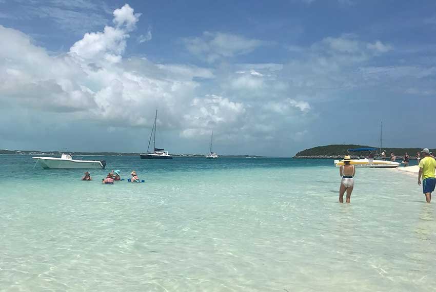 When most people think of the Bahamas, Nassau comes to mind.  Having been to Nassau, which is beautiful but very Americanised, I wanted to do the whole Robinson Crusoe trip and decided to visit The Exumas.