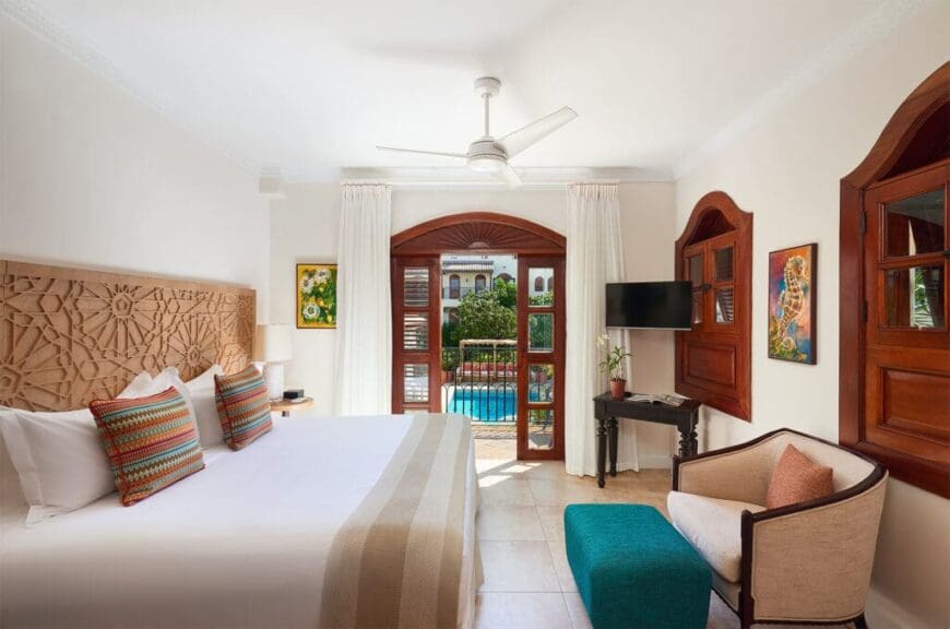 Cap Maison room