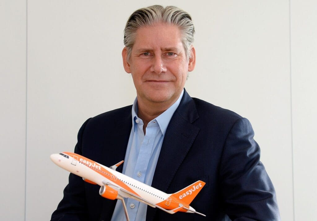 EasyJet's Chief Executive, Johan Lundgren, will step down at the beginning of next year after seven years at the helm of the budget airline.