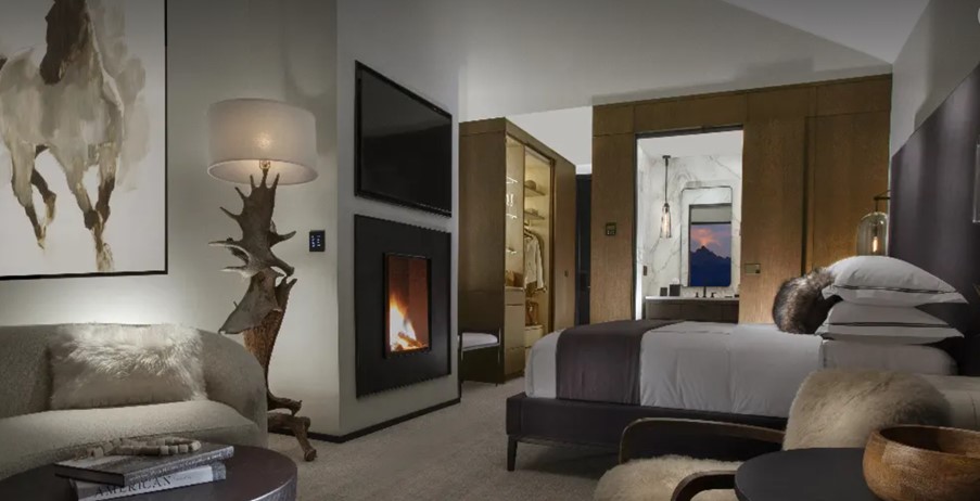 Discover Hotel Yellowstone, Jackson Hole’s first adults-only luxury hotel, offering unparalleled views, opulent suites, and exclusive experiences near Grand Teton and Yellowstone National Parks.