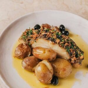TravMedia_United_Kingdom_medium-sized_1649001_Bacalhau_palaciochiado