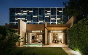 TravMedia_United_Kingdom_medium-sized_1651181_Capella_Bangkok_-_Villa