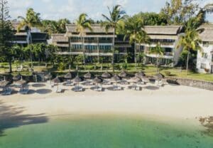 TravMedia_United_Kingdom_medium-sized_1657025_VPV-GENERAL-VIEW-BEACH-01