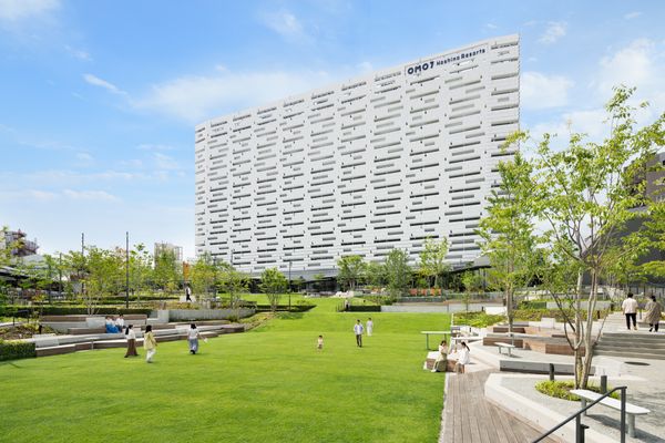TravMedia_United_Kingdom_medium-sized_1658564_Garden_Area__Miya-green__-_OMO7_Osaka_by_Hoshino_Resorts