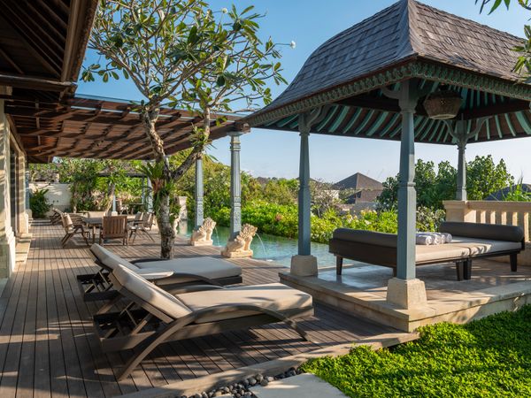 TravMedia_United_Kingdom_medium-sized_1658998_Jumeirah_Bali_Acommodation_Residence_Exterior10