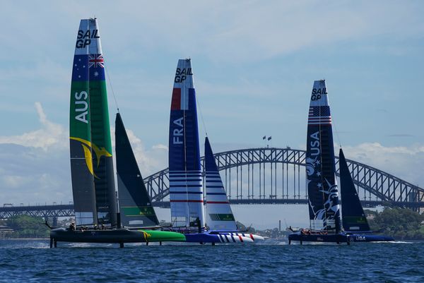 TravMedia_United_Kingdom_medium-sized_1671159_2021-188_BB602596_CREDIT_Australia_Sail_Grand_Prix_Sydney_(1)