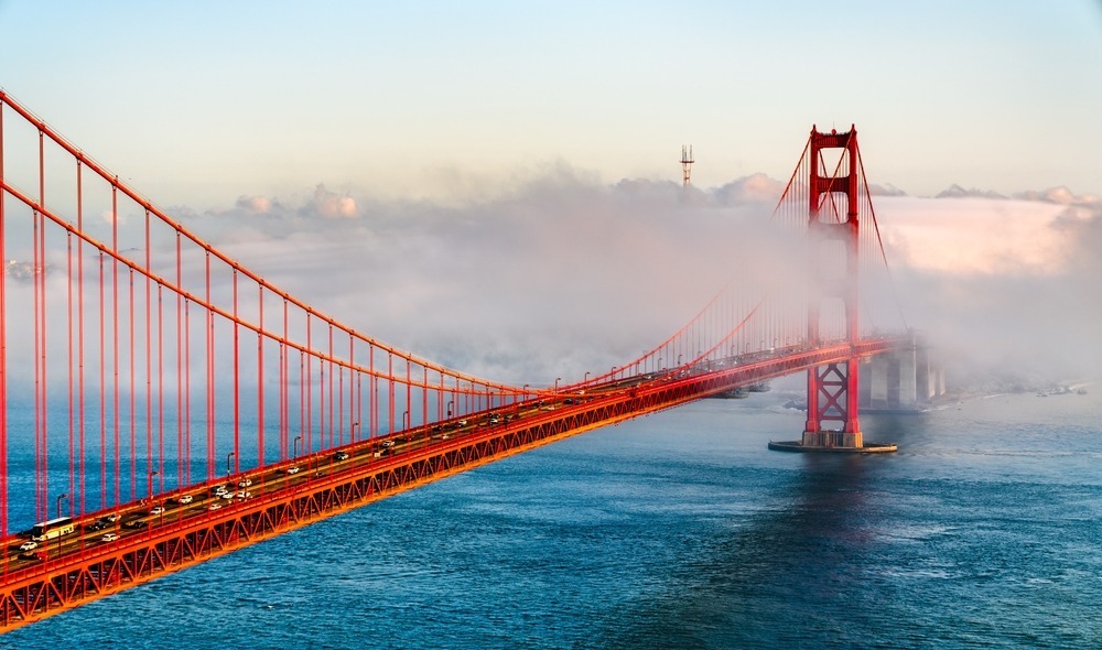 Golden,Gate,Bridge,Shrouded,In,Mystical,Fog,Overlooking,The,Bay