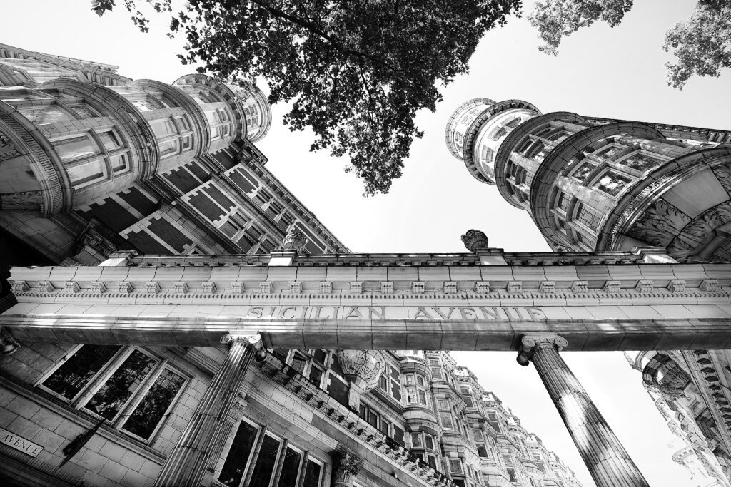 A growing number of London’s entrepreneurs and micro-businesses are swapping traditional offices for coffee shops and cafes, with new research revealing that these venues are playing an increasingly vital role in the capital’s business ecosystem.