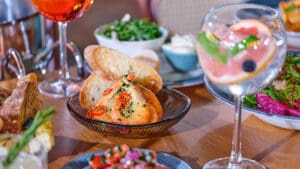 The romance of southern Italy has arrived in the City of London as Amalfi Ristorante opens its new flagship restaurant just steps from St Paul’s Cathedral, blending Riviera style with metropolitan sophistication.