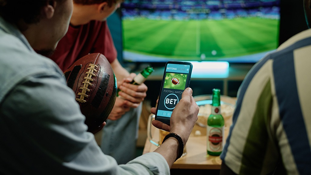 Online sportsbooks and commercial airlines are two industries that are making big investments in loyalty campaigns and promotional offers.