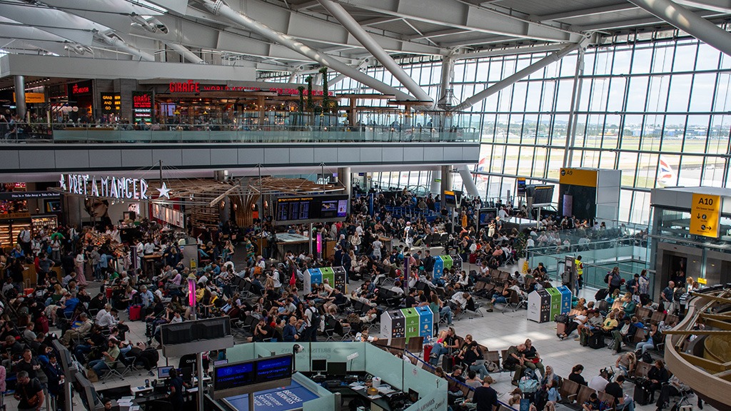 With the countdown to the FIFA World Cup 2026 gathering pace, Heathrow is pitching itself as the leading hub for travellers heading to the tournament’s 16 host cities across the United States, Canada and Mexico.