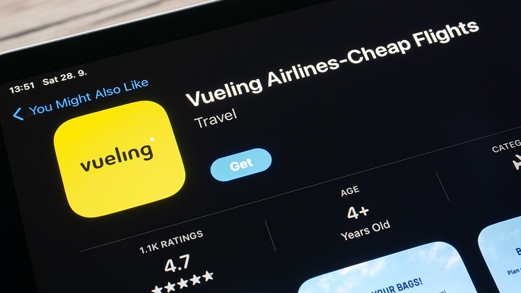 Vueling has relaunched its loyalty programme, shifting towards a spend-based rewards model that reflects how much customers spend with the airline rather than how often they fly.
