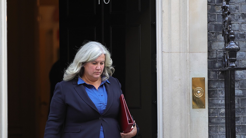 The government has unveiled a £43 million boost for green aviation projects, positioning the funding as a catalyst for new jobs, private investment and cleaner flying, and explicitly linking it to the UK’s contentious airport expansion agenda at Heathrow, Gatwick and Luton.