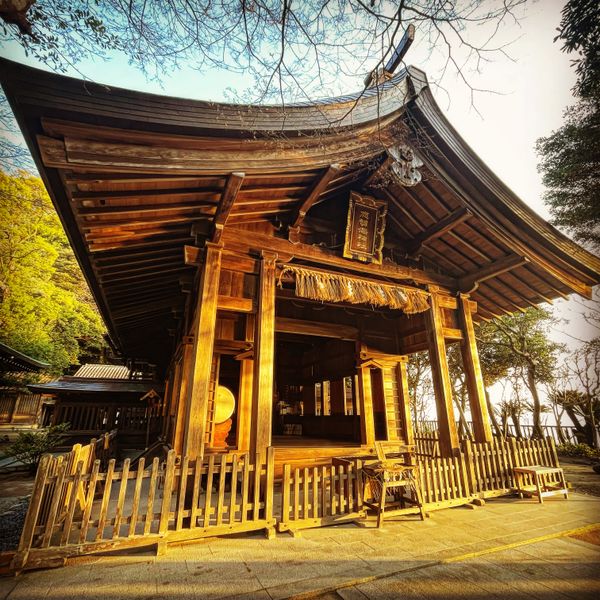 Fukuoka_City_medium-sized_1733553_Shikaumi_Shrine_2