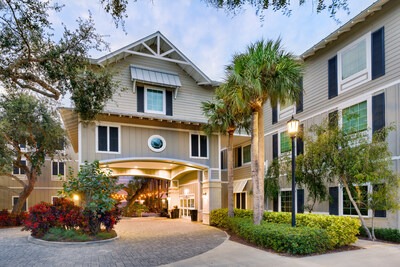 LBA Hospitality- Hampton Inn New Smyrna Beach steps from the beach on historic Flagler Avenue
