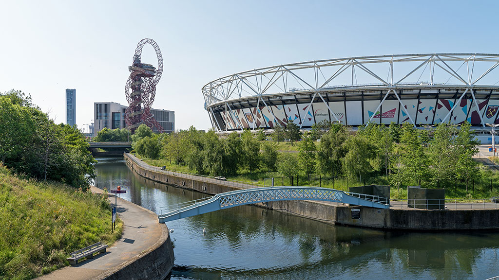 Hyatt Hotels is courting the UK's party planners with a new incentive that turns hosting duties into holiday currency: book a celebration for 30 or more guests and the host walks away with a complimentary night at any Hyatt hotel worldwide, plus 10,000 World of Hyatt points.