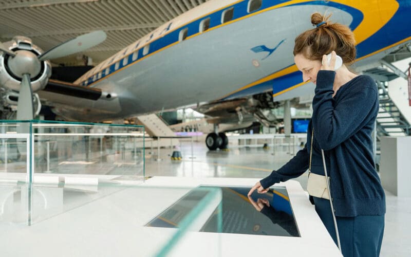 Lufthansa Hangar One opens at Frankfurt Airport on 1 August with seven meeting rooms and historic aircraft. See what it means for UK business travellers.