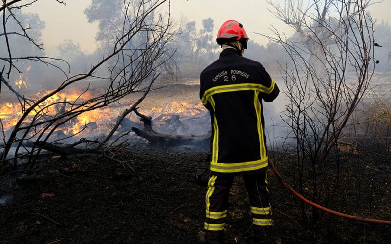France wildfires travel advice for UK business travellers. Bordeaux flights, FCDO guidance, refund rules and insurance gaps explained before you fly.