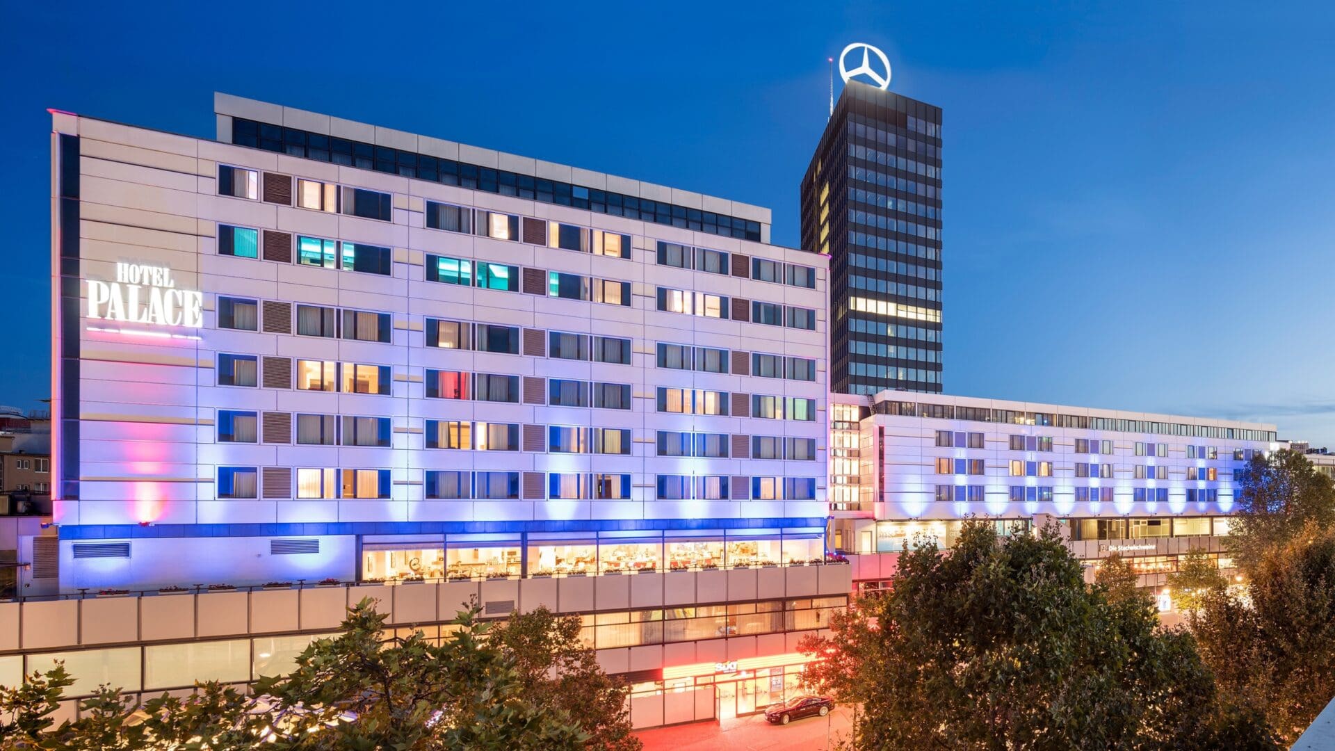 Hotel Palace Berlin Facade