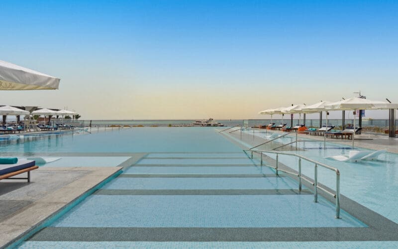 TravMedia United Kingdom 1763163 RPM BV Infinity Pool Scaled