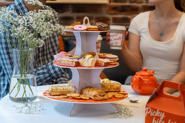 EasyHotel Medium Sized 1762463 EasyHotel Afternoon Tea 1