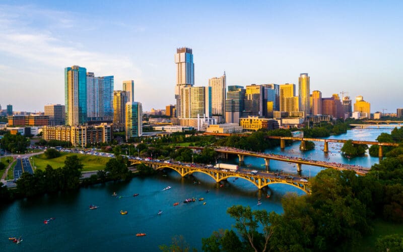 Golden,Hour,Golden,Sunshine,On,The,Downtown,Towers,And,Modern