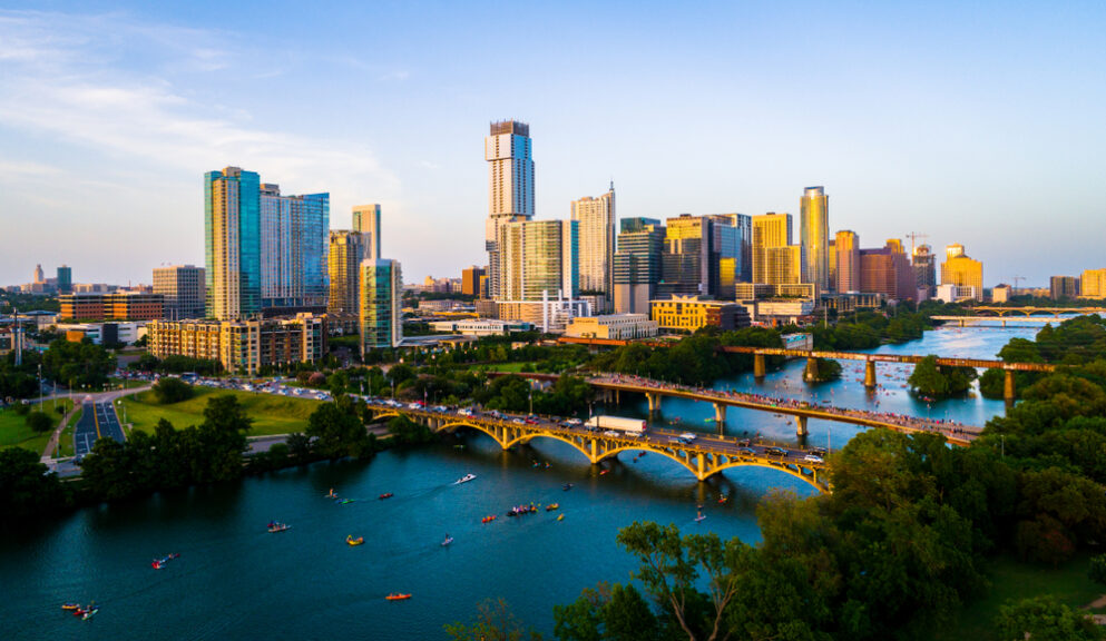 Golden,Hour,Golden,Sunshine,On,The,Downtown,Towers,And,Modern