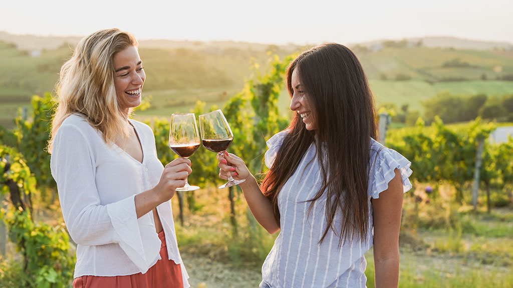 Herefordshire will host its first dedicated Herefordshire wine tour this September, as three family-run estates launch A Wine Tour of Herefordshire, Ancient Roots, Fresh Vintage, a guided small-group tasting break through one of England's least discovered wine counties. Two night packages start at £555 per person based on two sharing, with tasting day only places at £255.