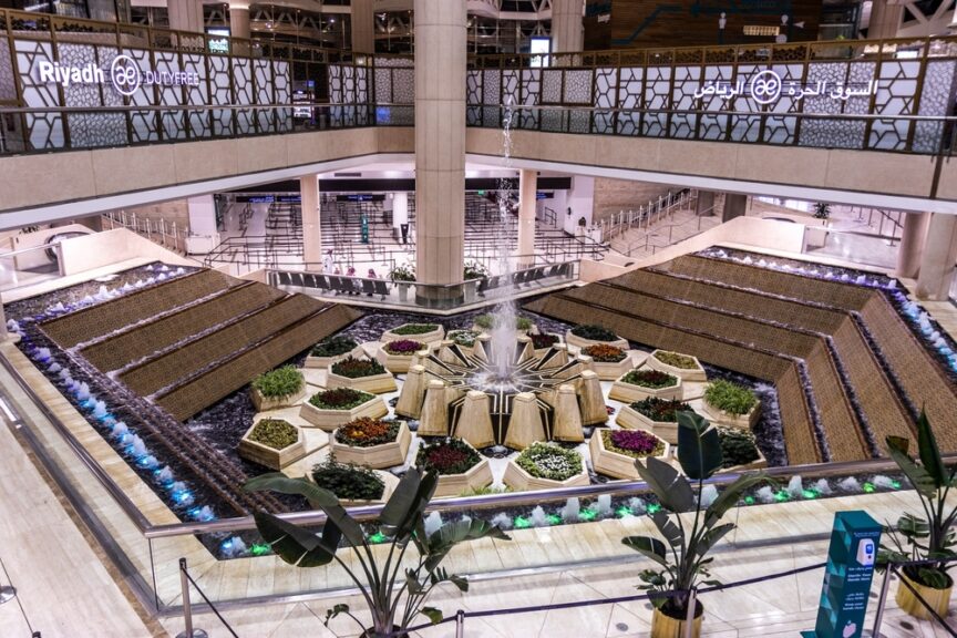 Boarding calls have gone quiet in Riyadh, and the King Khalid International Airport silent airport switch means UK business travellers must now watch screens and phones instead.