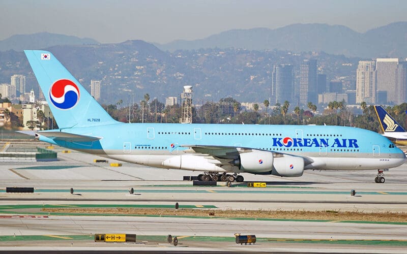 Korean Air takes over Asiana's seasonal route from 18 December 2026, giving business travellers the only nonstop Melbourne to Seoul flights plus one-airline connections from London via Incheon.