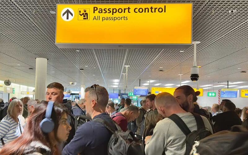 Airlines and UK travel trade bodies are lobbying Brussels to reinstate the flexible arrangements that let border authorities partially suspend EU Entry/Exit System (EES) biometric checks, after the temporary rules lapsed at the start of this week.