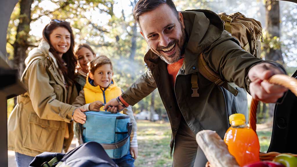 If work has already brought you close to the countryside, coast or a national park, delaying the journey home until Sunday and adding a short camping break can give an otherwise business-focused trip a very different second half.